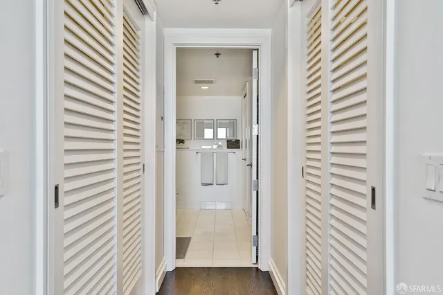 a view of walk in closet