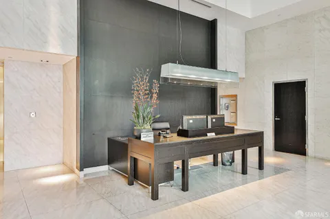 $2,150,000 | 229 Brannan Street, Unit 12C, San Francisco, CA 94107