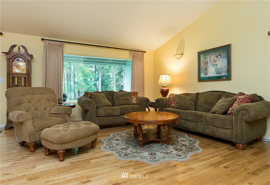 905 Stella Road Longview, WA 98632 - Photo 8 of 24
