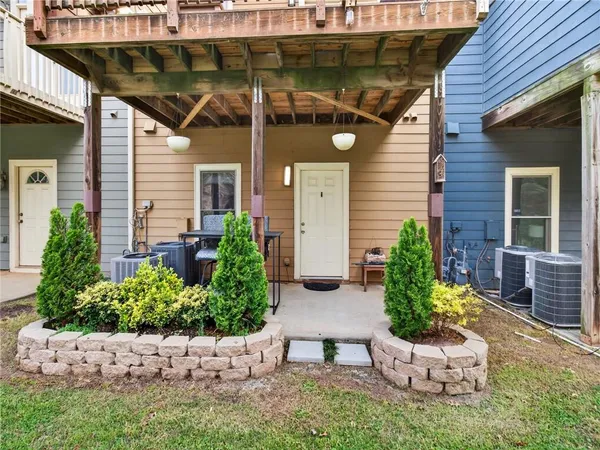 $500,000 | 1079 Marietta Boulevard Northwest, Unit 7, Atlanta, GA 30318