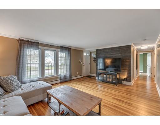 27 Rebecca Road Canton, MA 02021 - Photo 4 of 30 Gallery Image 4