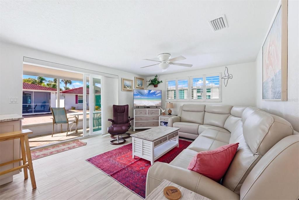 6154 Midnight Pass Road, Unit 7C Sarasota, FL 34242 - Photo 14 of 45