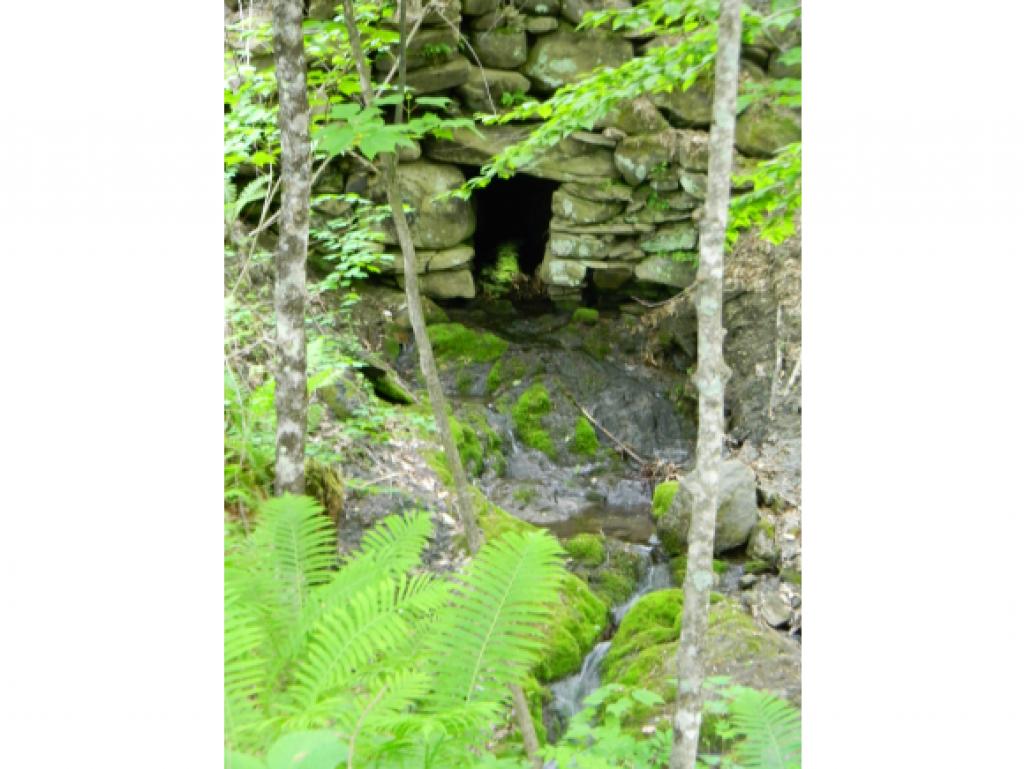 244 Brothers Road Hartland, VT 05048 - Photo 10 of 28