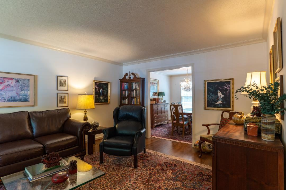 2820 Wycliff Road Raleigh, NC 27607 - Photo 4 of 14 Living Room