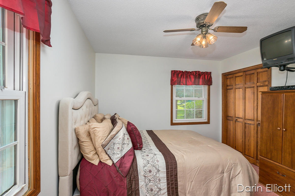 10230 Baker Road Greenville, MI 48838 - Photo 15 of 39 IMG_10254