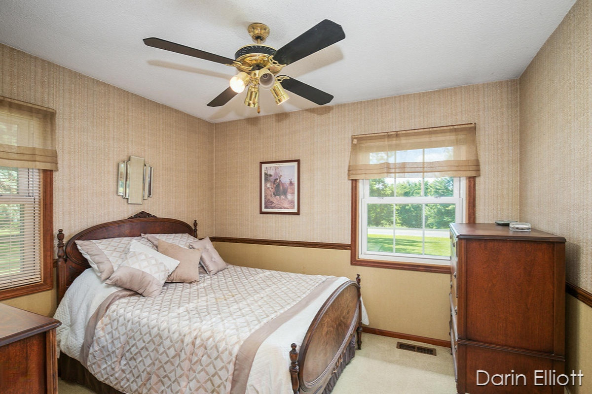 10230 Baker Road Greenville, MI 48838 - Photo 16 of 39 IMG_10255
