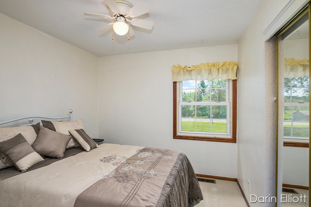 10230 Baker Road Greenville, MI 48838 - Photo 17 of 39 IMG_10256