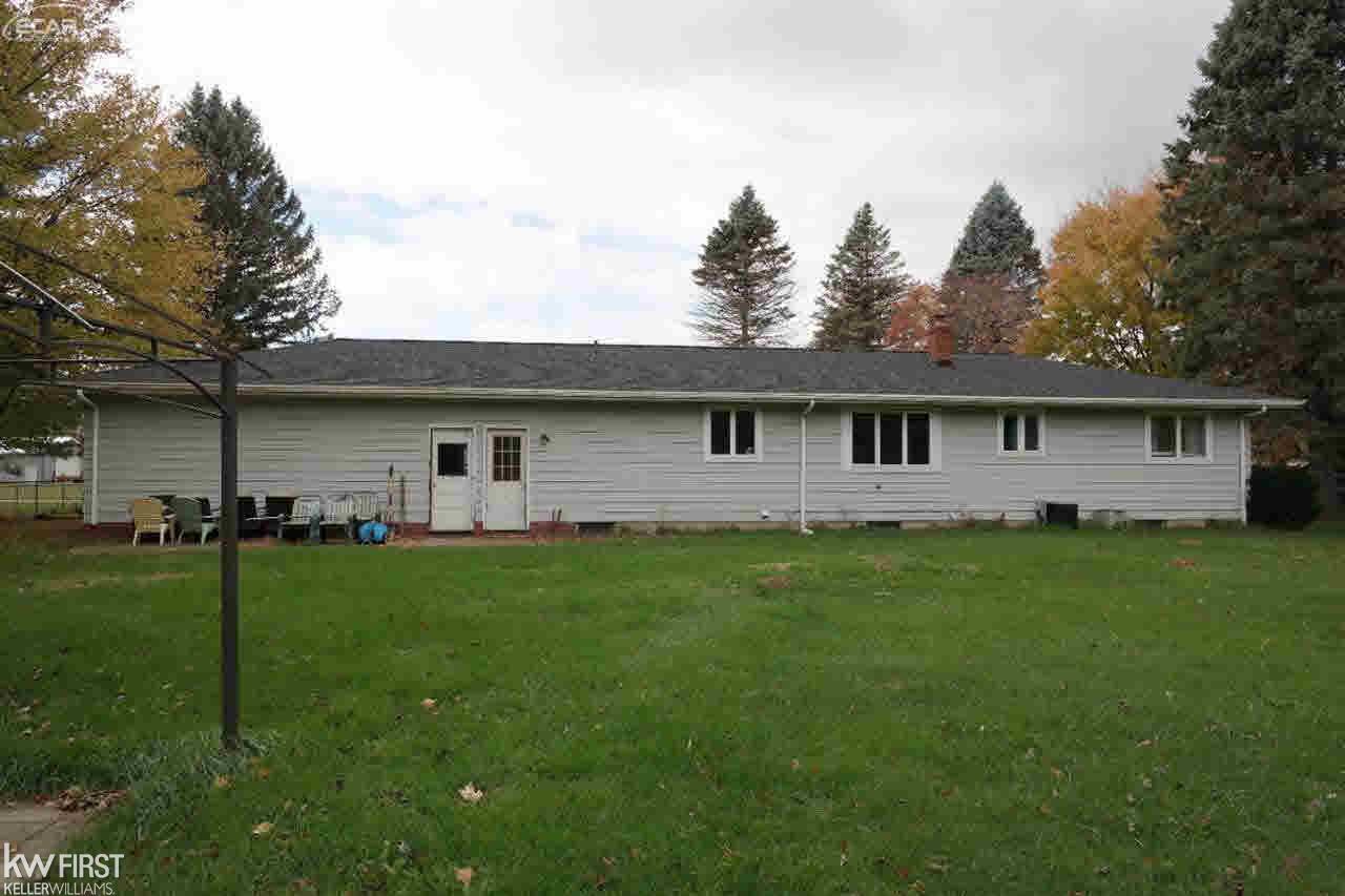 11545 Block Road Birch Run, MI 48415 - Photo 15 of 17 21230470-14.JPG