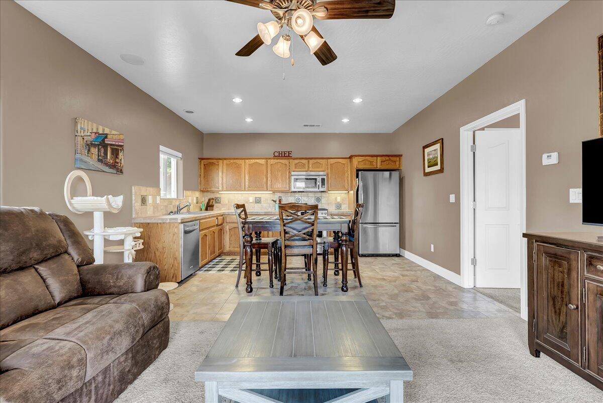 16489 Goat Ranch Road Springville, CA 93265 - Photo 50 of 94 72-72