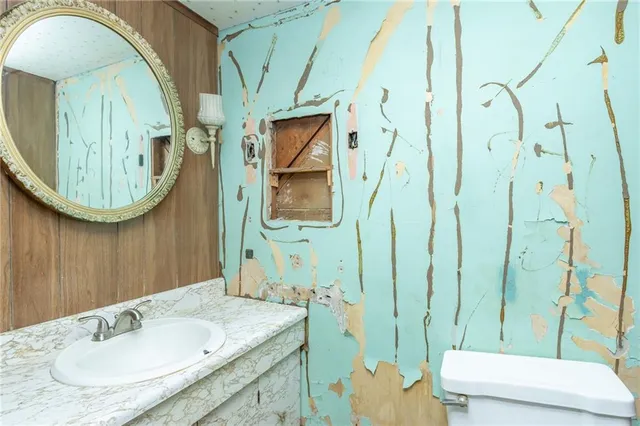 $106,500 | 147 Wayne Street, New Kensington, PA 15068