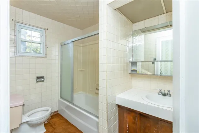 $106,500 | 147 Wayne Street, New Kensington, PA 15068