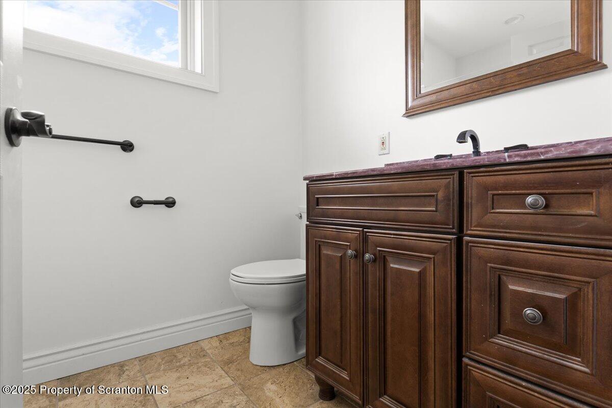 737 Spring Street Avoca, PA 18641 - Photo 27 of 51 46-DSC03999