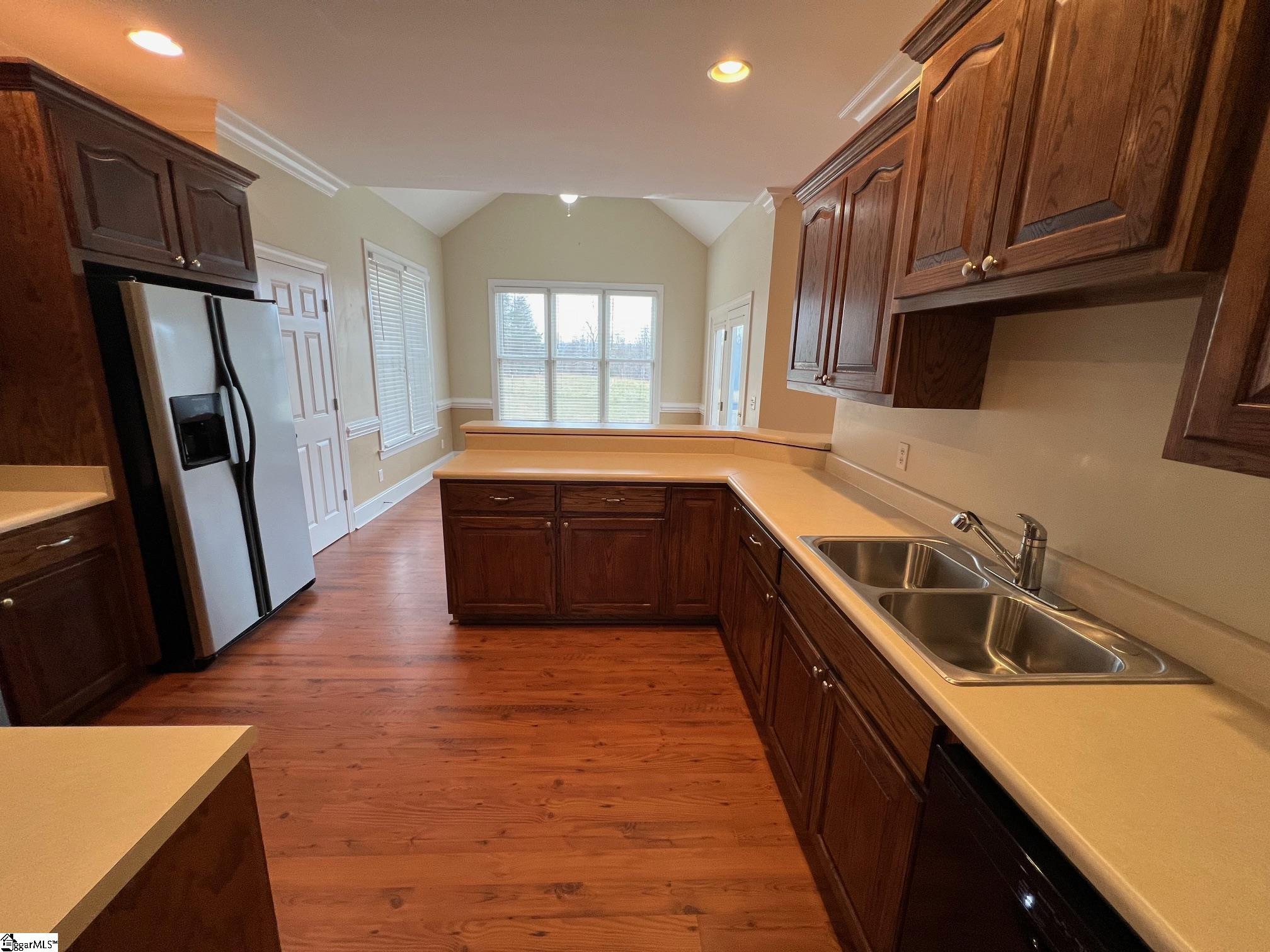 3965 North Highway 101 Greer, SC 29651 - Photo 16 of 25