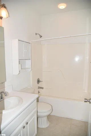 $2,600 | 3965 North Highway 101, Greer, SC 29651