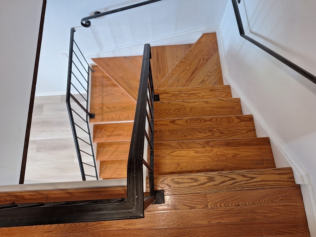 4 Beal's Cove Road, Unit F Hingham, MA 02043 - Photo 22 of 22 a view of entryway