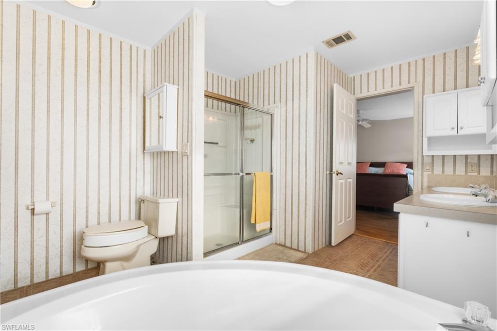 289 Riverwood Road Naples, FL 34114 - Photo 12 of 30