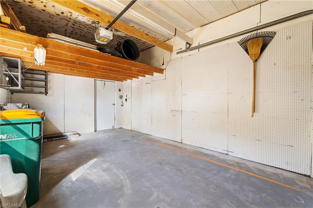 289 Riverwood Road Naples, FL 34114 - Photo 28 of 30