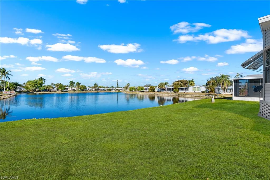 289 Riverwood Road Naples, FL 34114 - Photo 4 of 30