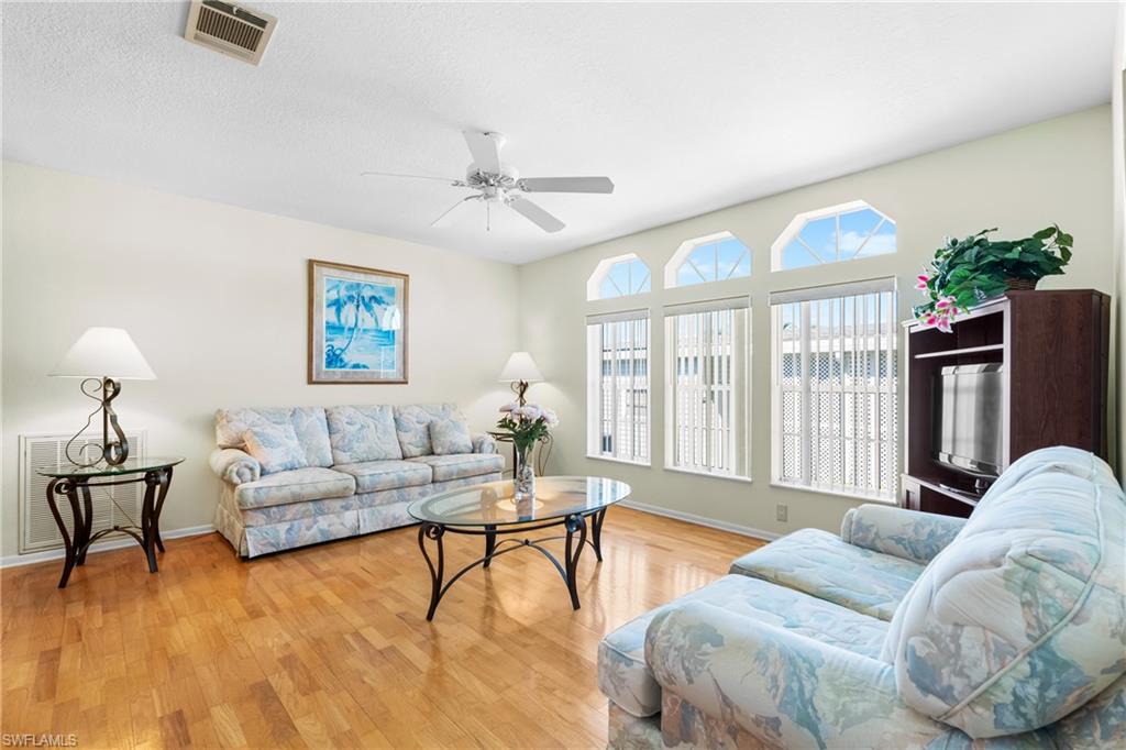 289 Riverwood Road Naples, FL 34114 - Photo 7 of 30