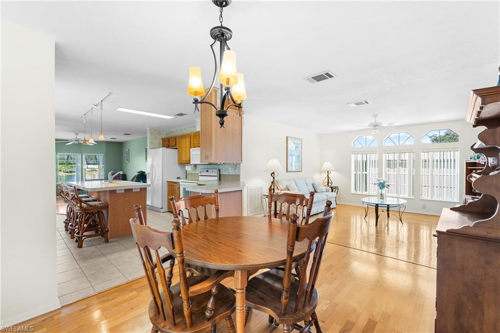 289 Riverwood Road Naples, FL 34114 - Photo 9 of 30