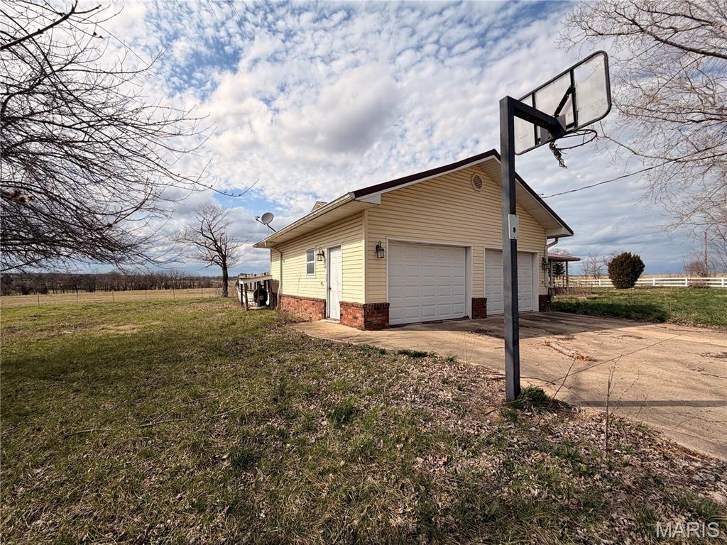 26474 Falcon Road Lebanon, MO 65536 - Photo 27 of 27
