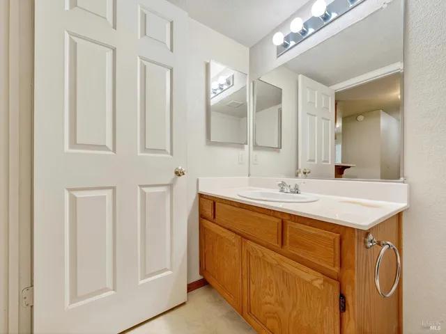 a view of a entrance of the building