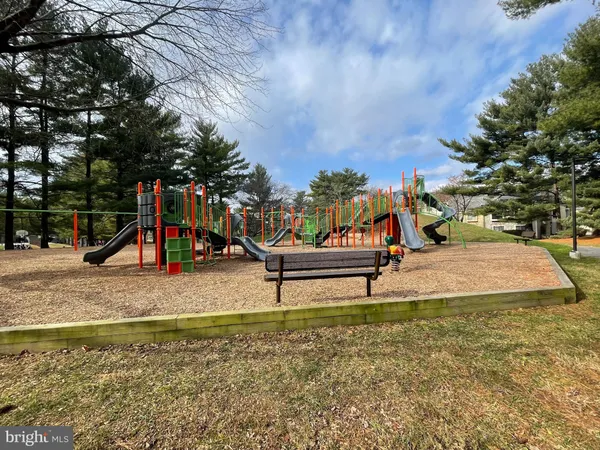 $2,700 | 9316 Jarrett Court, Montgomery Village, MD 20886