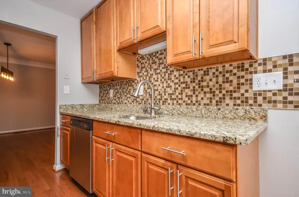 $2,700 | 9316 Jarrett Court, Montgomery Village, MD 20886