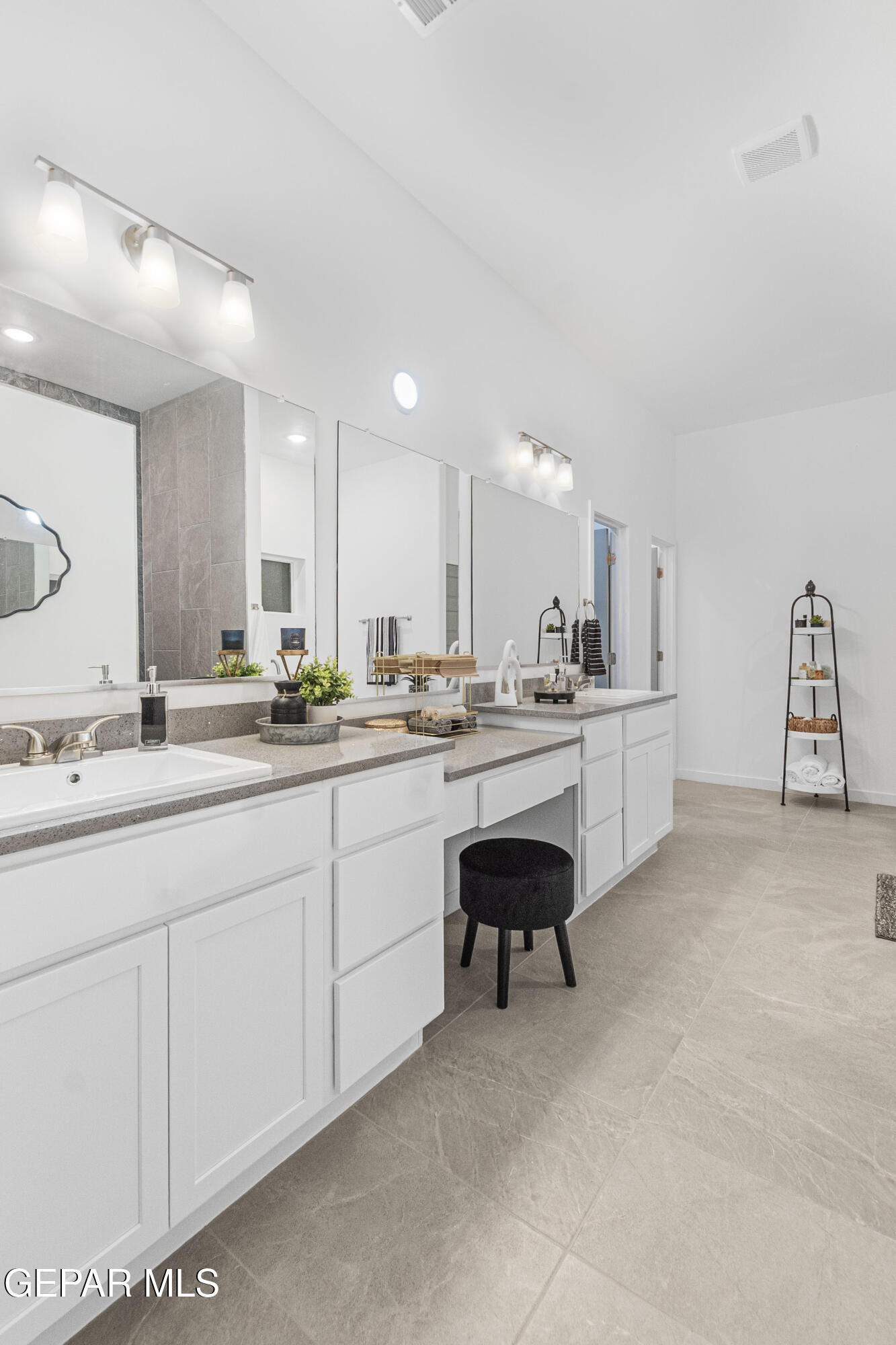 3625 Springhaven Loop Las Cruces, NM 88012 - Photo 25 of 44 DSC08745