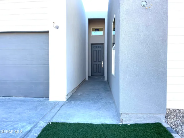 $462,400 | 3625 Springhaven Loop, Las Cruces, NM 88012