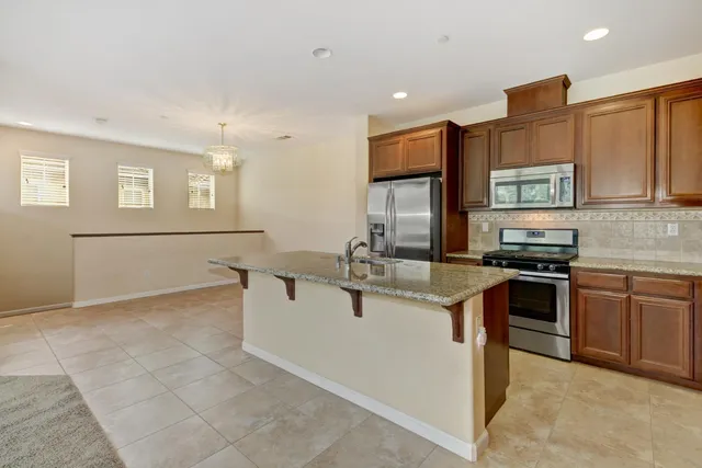 $479,000 | 206 Rivage Circle, Folsom, CA 95630