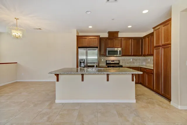 $479,000 | 206 Rivage Circle, Folsom, CA 95630