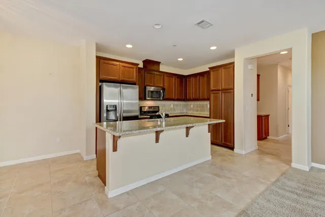 $479,000 | 206 Rivage Circle, Folsom, CA 95630