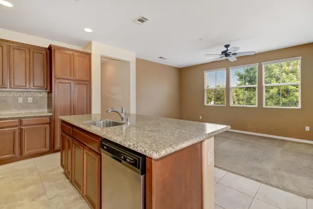 $479,000 | 206 Rivage Circle, Folsom, CA 95630