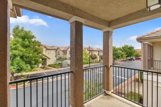 $479,000 | 206 Rivage Circle, Folsom, CA 95630