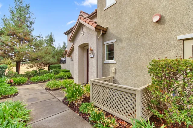 $479,000 | 206 Rivage Circle, Folsom, CA 95630