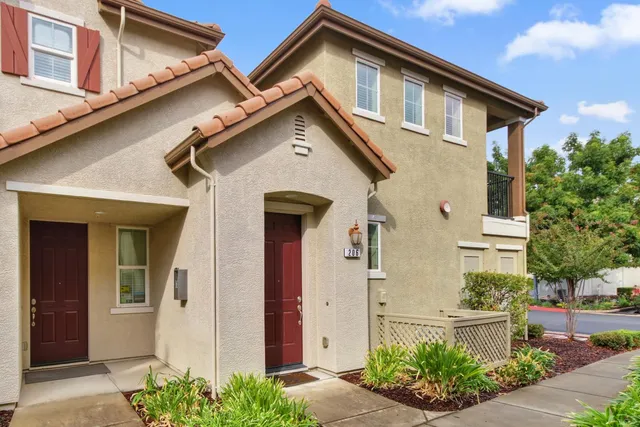 $479,000 | 206 Rivage Circle, Folsom, CA 95630