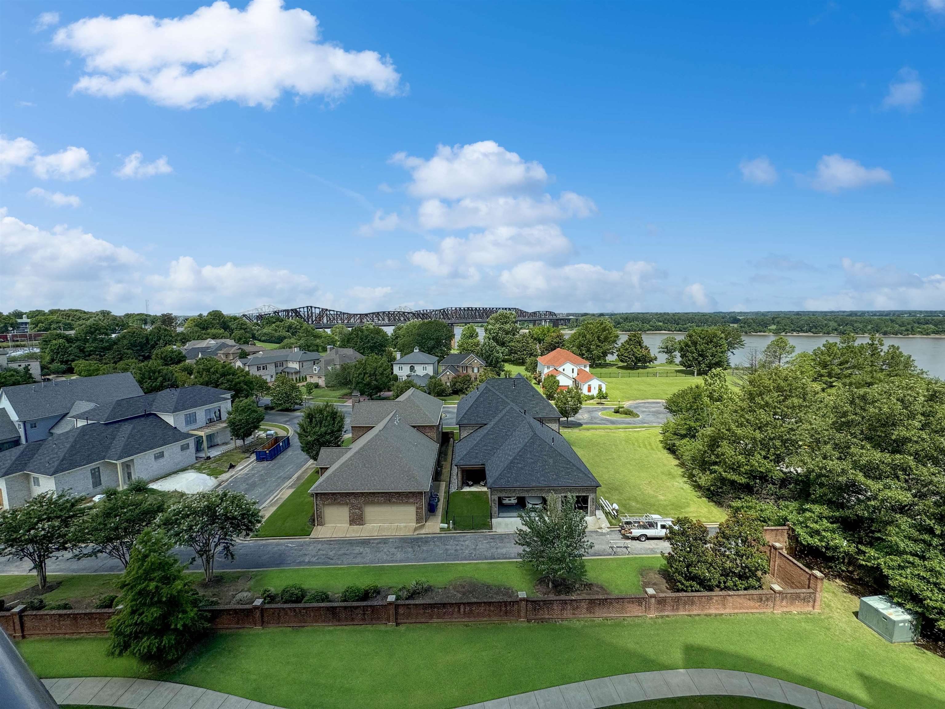 717 Riverside Drive, Unit 707 Memphis, TN 38103 - Photo 2 of 39 View of aerial view