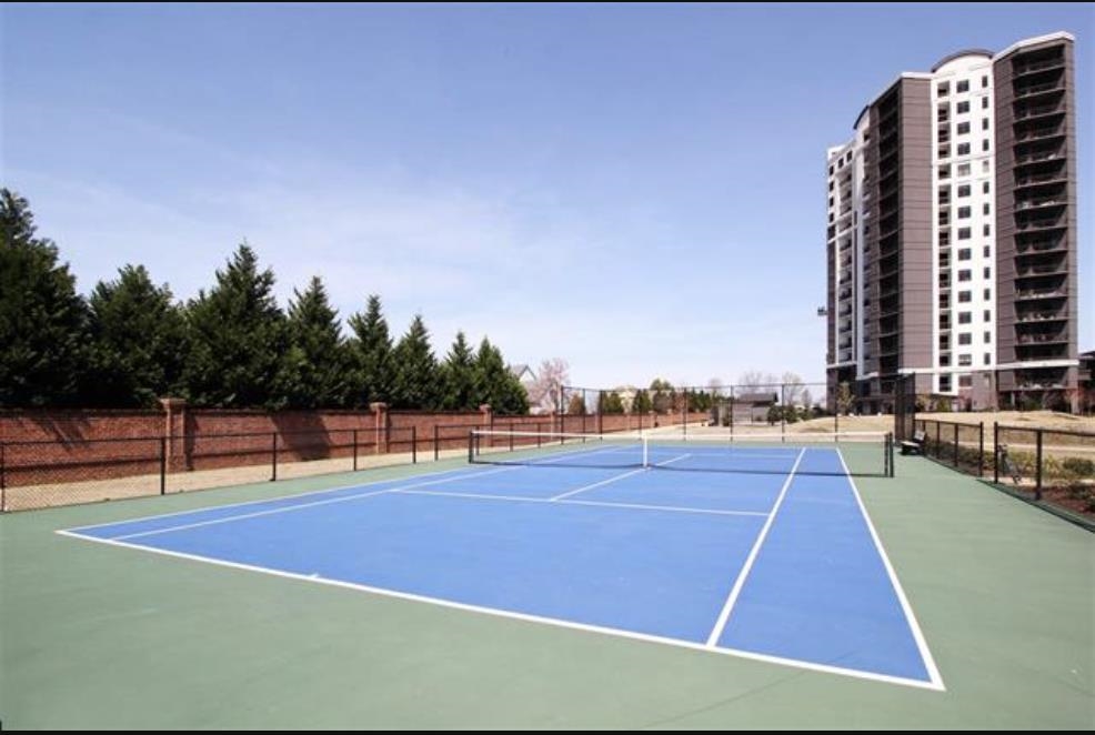 717 Riverside Drive, Unit 707 Memphis, TN 38103 - Photo 37 of 39 View of sport court