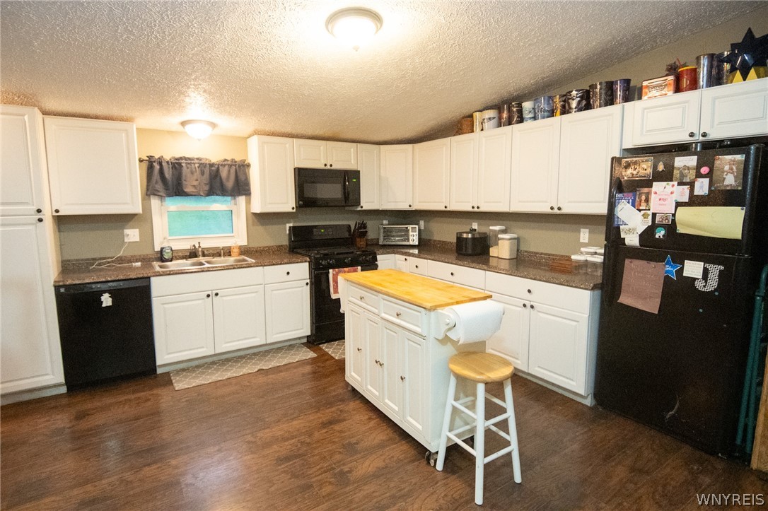 1790 Saltvale Road Middlebury, NY 14569 - Photo 4 of 25 kitchen
