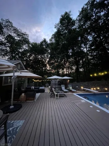 $589,000 | 311 North Polktown Road, Glen Gardner, NJ 08826