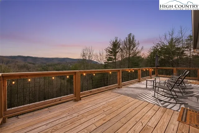$575,000 | 482 Bear Run Road, Lenoir, NC 28645