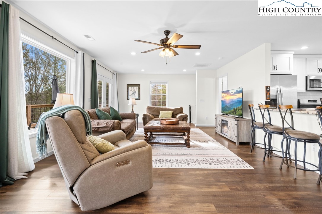 482 Bear Run Road Lenoir, NC 28645 - Photo 12 of 41