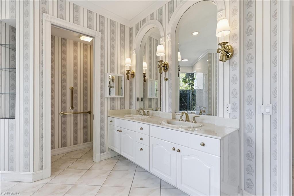 6656 Trail Boulevard Naples, FL 34108 - Photo 27 of 38