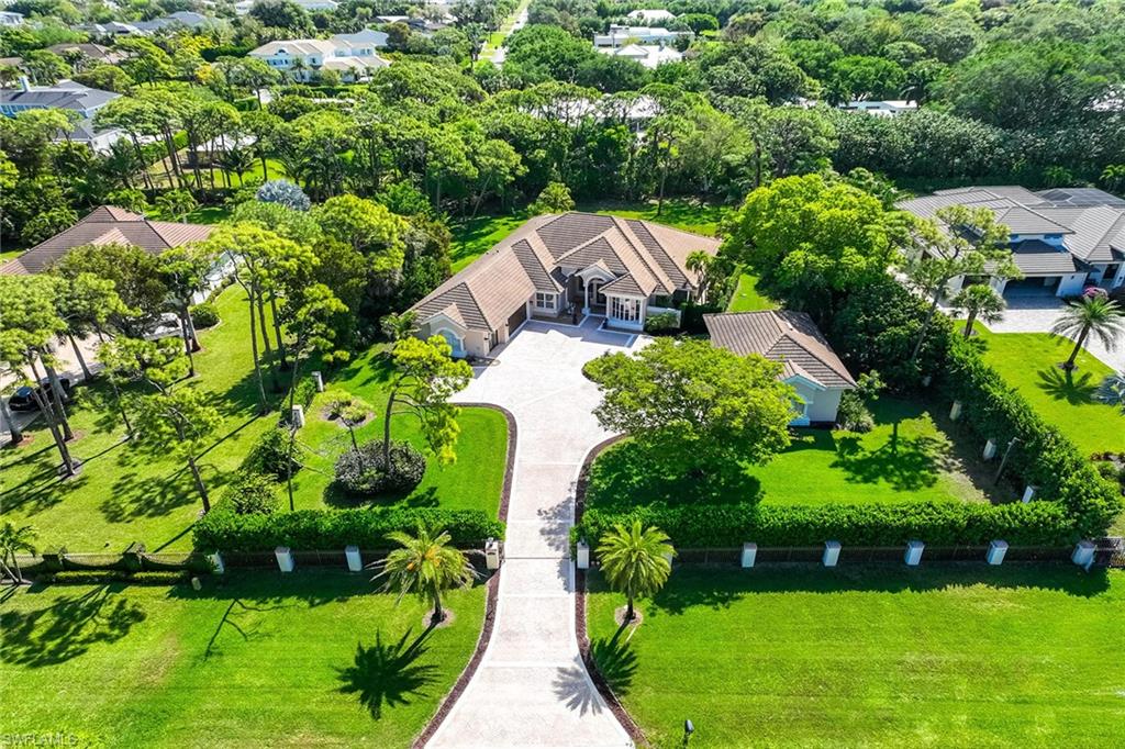 6656 Trail Boulevard Naples, FL 34108 - Photo 6 of 38