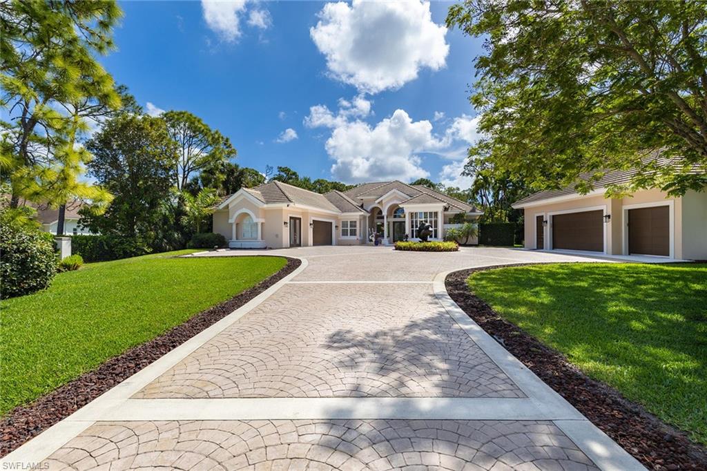 6656 Trail Boulevard Naples, FL 34108 - Photo 7 of 38