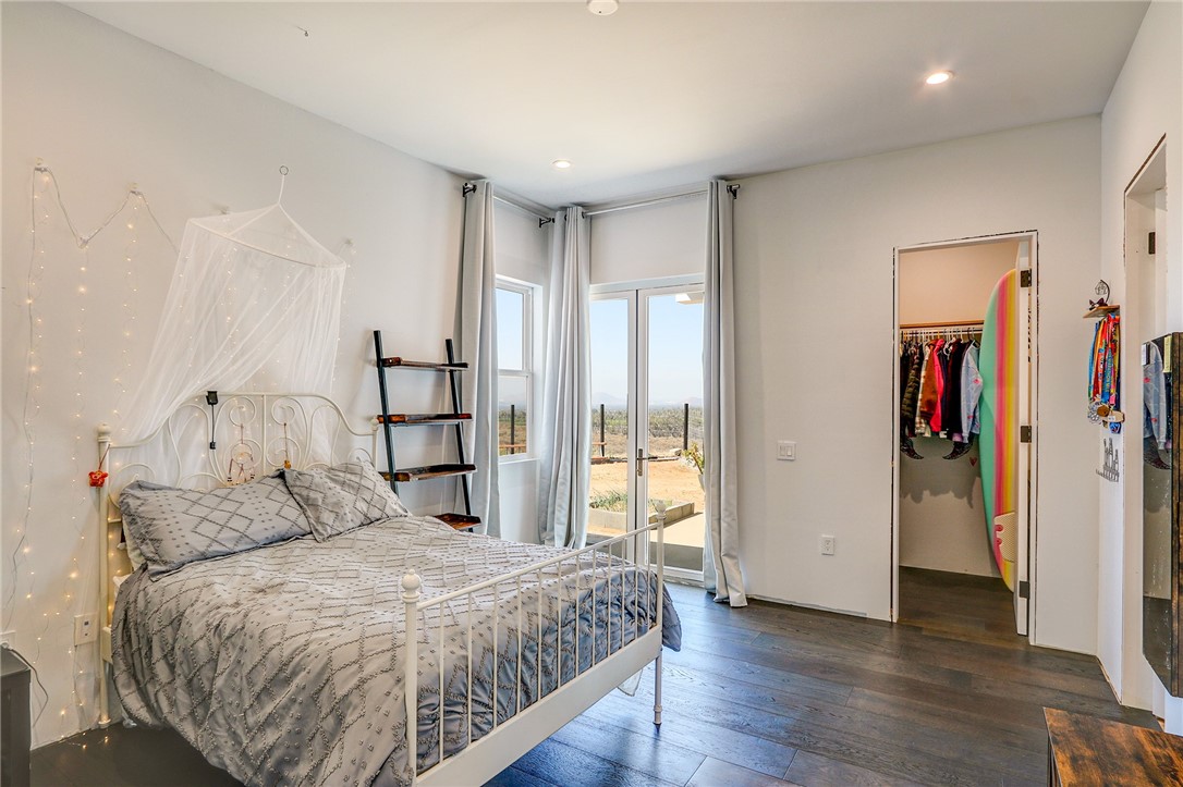 9449 Equestrian Drive Riverside, CA 92503 - Photo 23 of 43