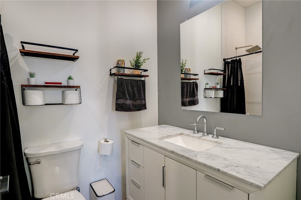 9449 Equestrian Drive Riverside, CA 92503 - Photo 31 of 43