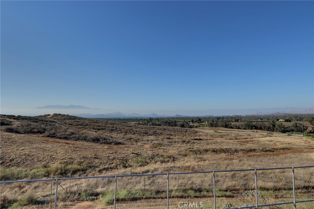 9449 Equestrian Drive Riverside, CA 92503 - Photo 40 of 43