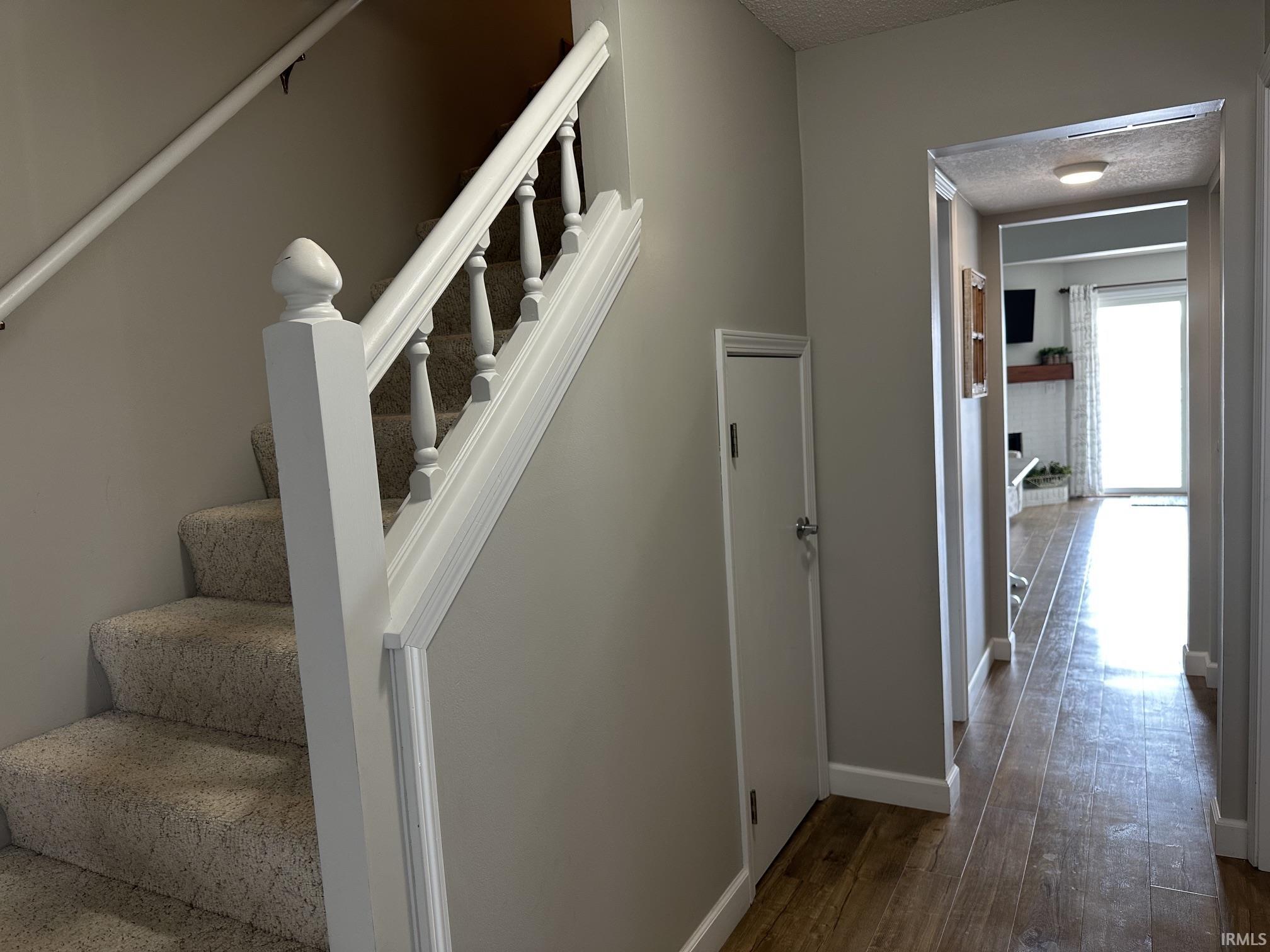 1725 Colonial Drive Rochester, IN 46975 - Photo 11 of 22